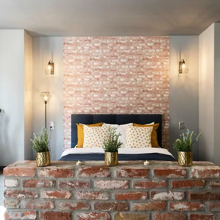 Aparthotel D&c Market Square Wroclaw